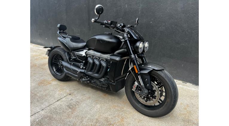 TRIUMPH ROCKET 3 R