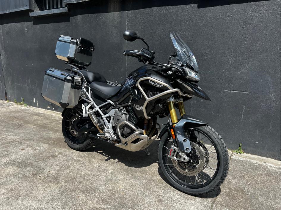 TRIUMPH TIGER 1200 RALLY PRO