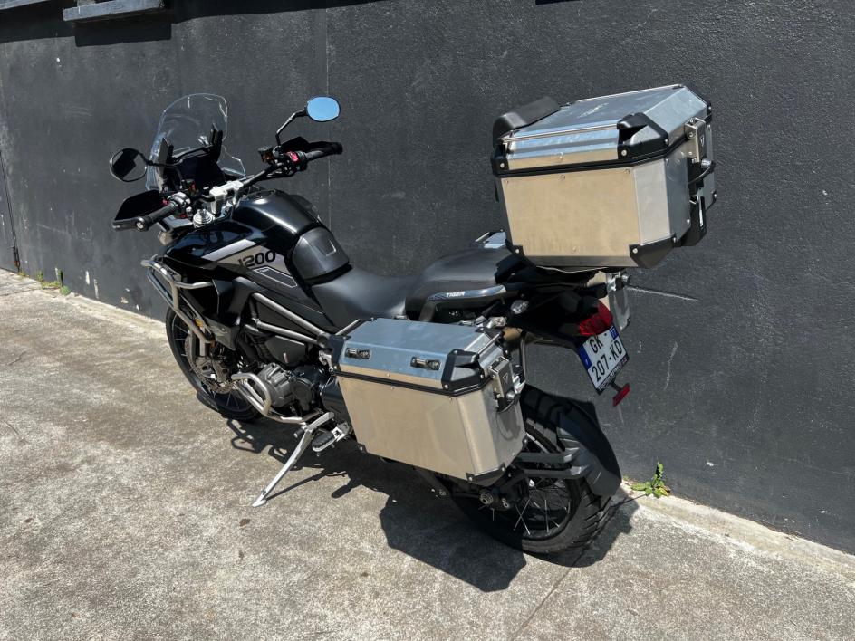 TRIUMPH TIGER 1200 RALLY PRO