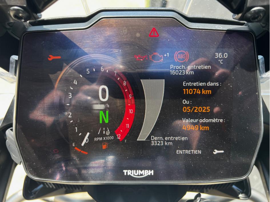 TRIUMPH TIGER 1200 RALLY PRO