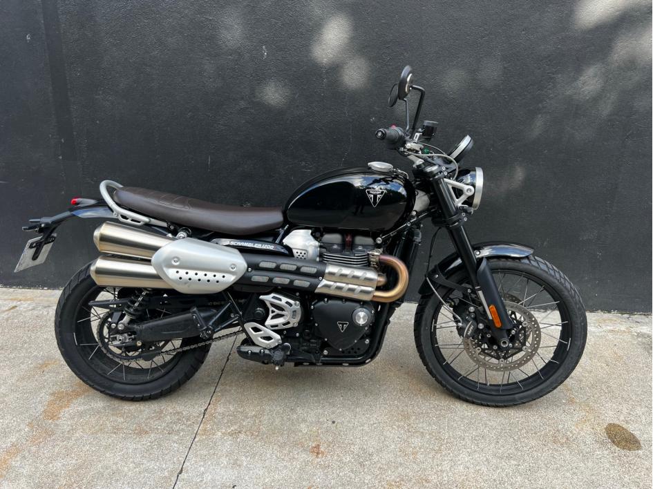 TRIUMPH SCRAMBLER 1200 X