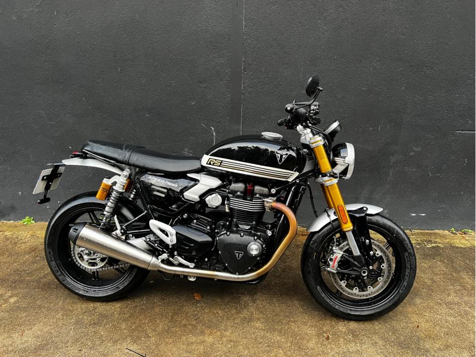 TRIUMPH SPEED TWIN 1200 RS