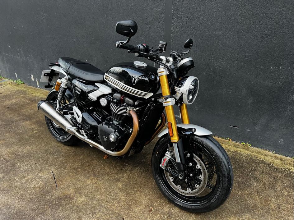 TRIUMPH SPEED TWIN 1200 RS