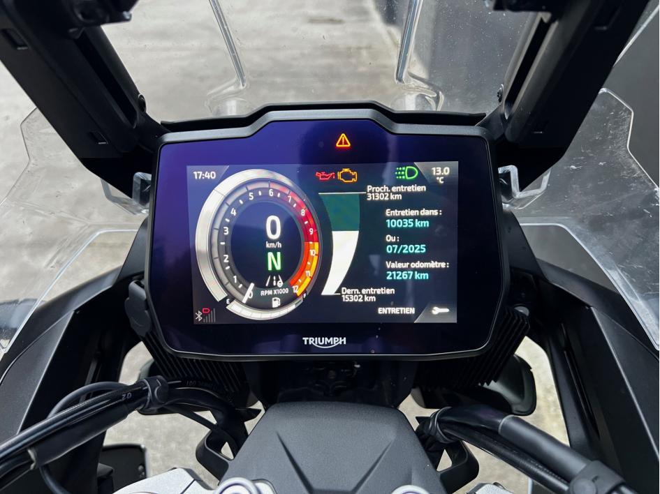 TRIUMPH TIGER 1200 RALLY PRO