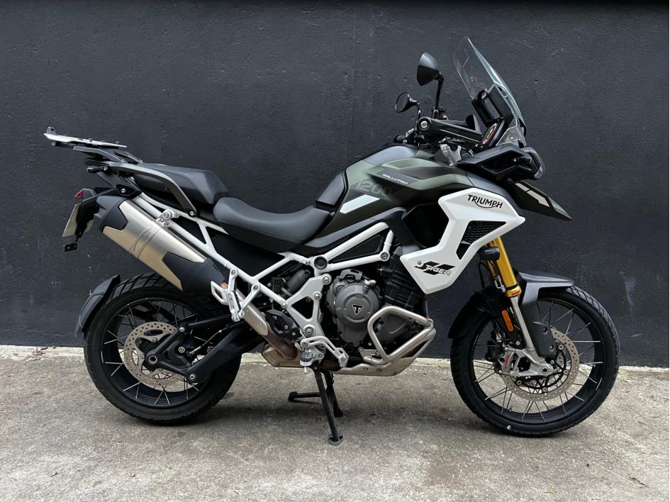 TRIUMPH TIGER 1200 RALLY PRO