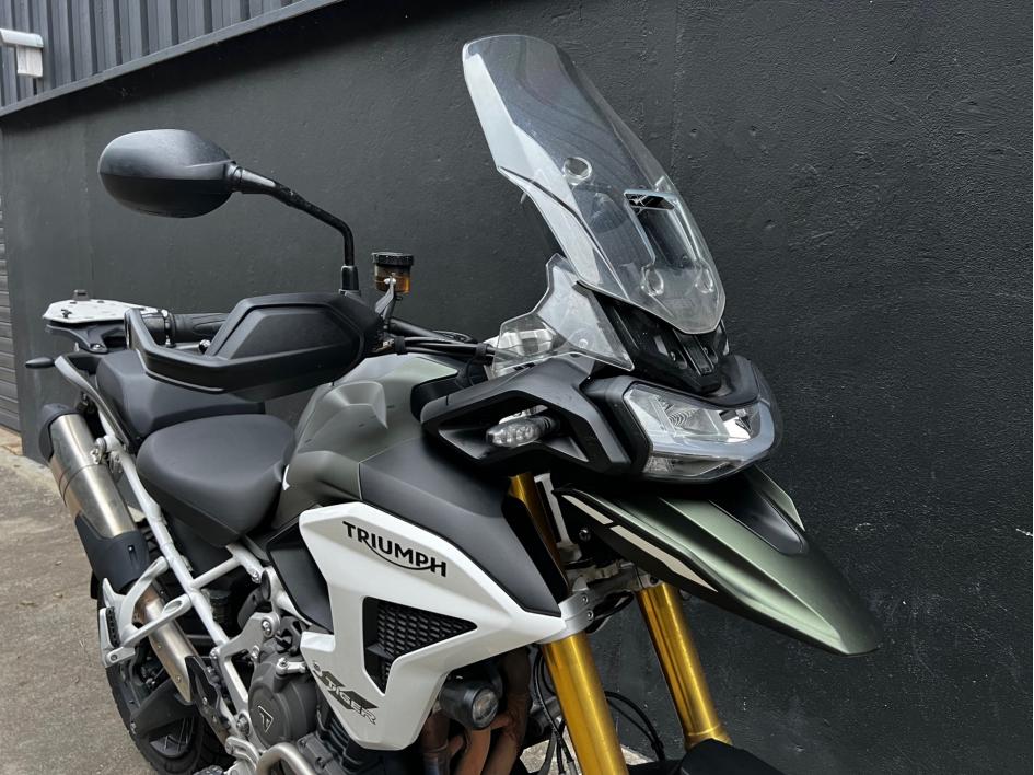 TRIUMPH TIGER 1200 RALLY PRO