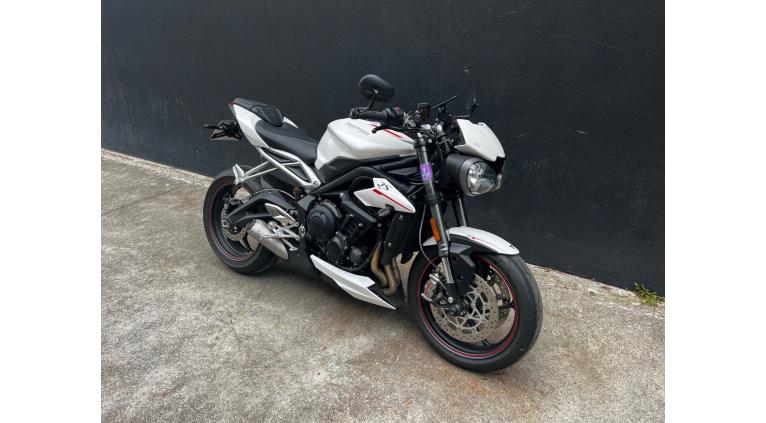 TRIUMPH STREET TRIPLE 765 RS