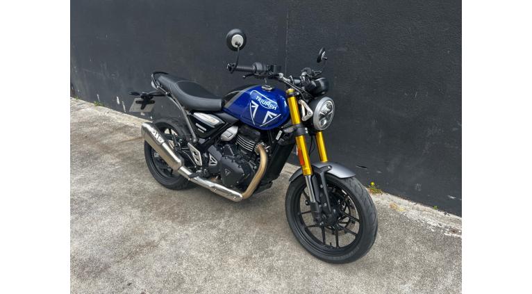 TRIUMPH SPEED 400