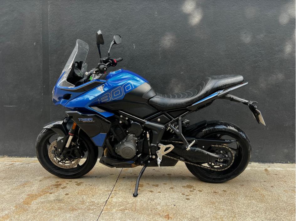 TRIUMPH TIGER 800 SPORT 