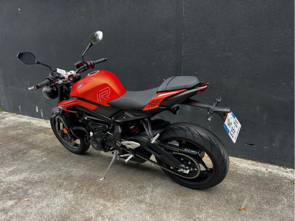 TRIUMPH STREET TRIPLE 765 R - ELIGIBLE A2