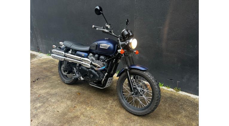 TRIUMPH SCRAMBLER 900