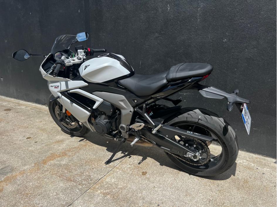 TRIUMPH DAYTONA 660 - Eligible A2